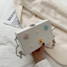 将图片加载到图库查看器,Women's 2020 New ins bag women's crossbody all-match daisy flower hipster online popular shoulder
